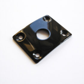 Buchsenplatte Metall rechteckig gebogen - schwarz