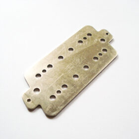 Unterboden - Slanted - Humbucker Baseplate (R) Bridge/Rear - 52 mm Nickel/Silver