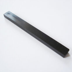 Abstandhalter - Spacer - Keeper Bar - Humbucker - PVC - schwarz 3 X 5 X 49mm