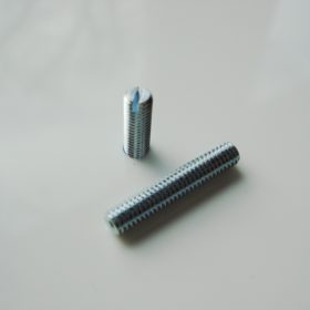 Saitenreiter Schraube / Schlitzschraube - metrisches Gewinde - Vintage-Tremolo/ Non-Trem Bridge - zink