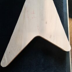 MGH Korpus - E-Gitarren Body - Typ Offset V Restposten