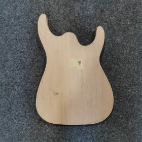 MGH Korpus - E-Gitarren Body ST-Style Restposten